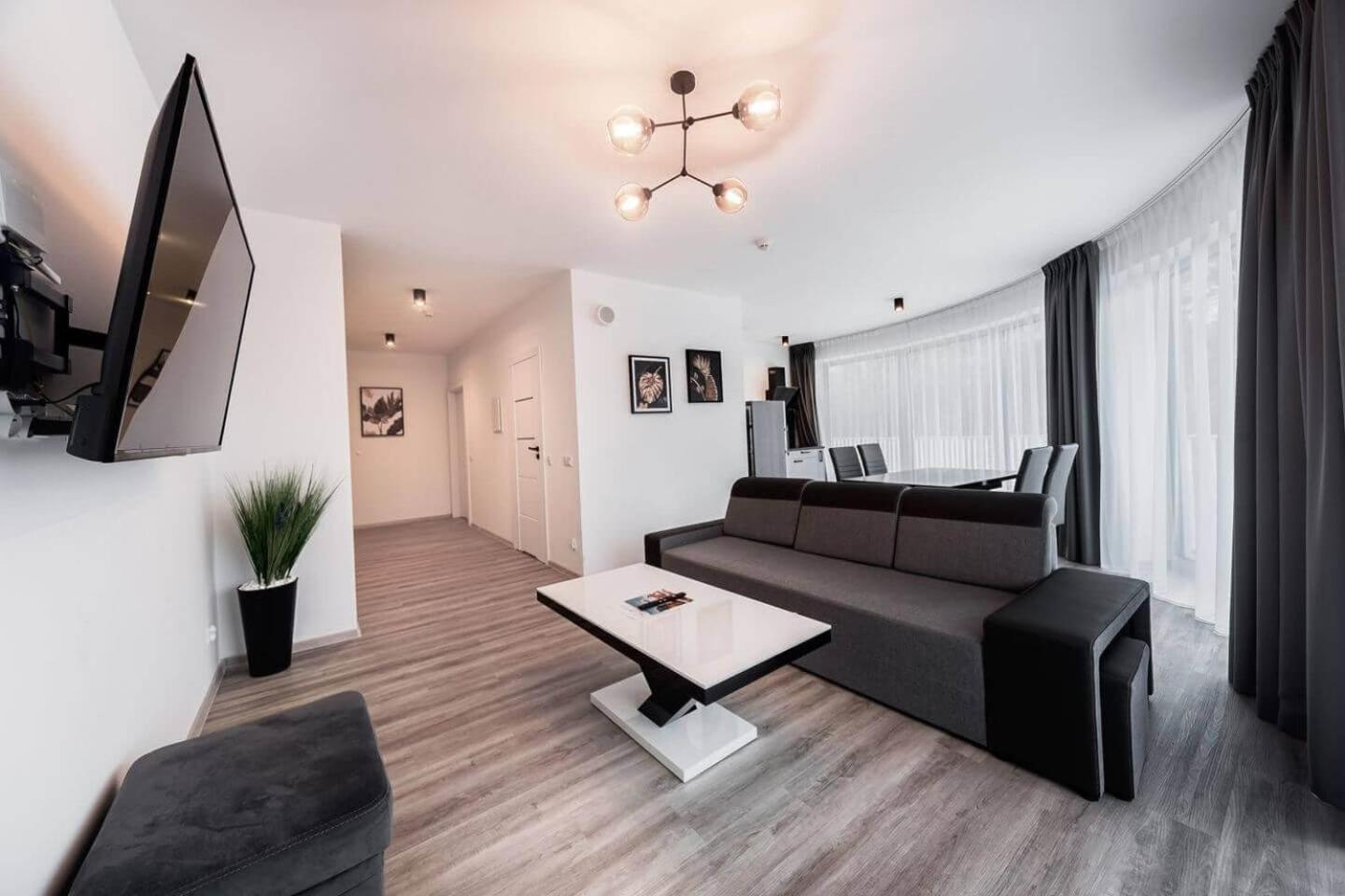 Apartpark By Baltic Apartment *